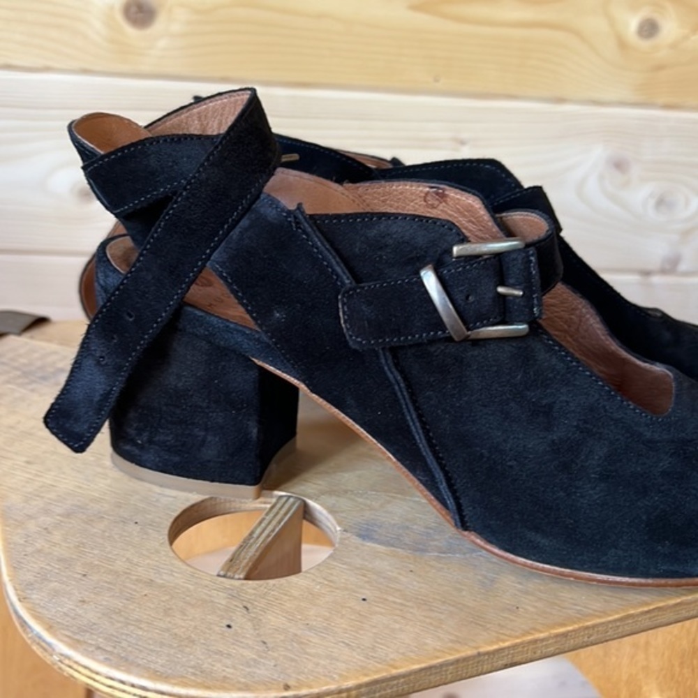 🖤🖤🖤Hudson Shoes heels sandals black 40 / 9 suede buckle RONA - Picture 9 of 9